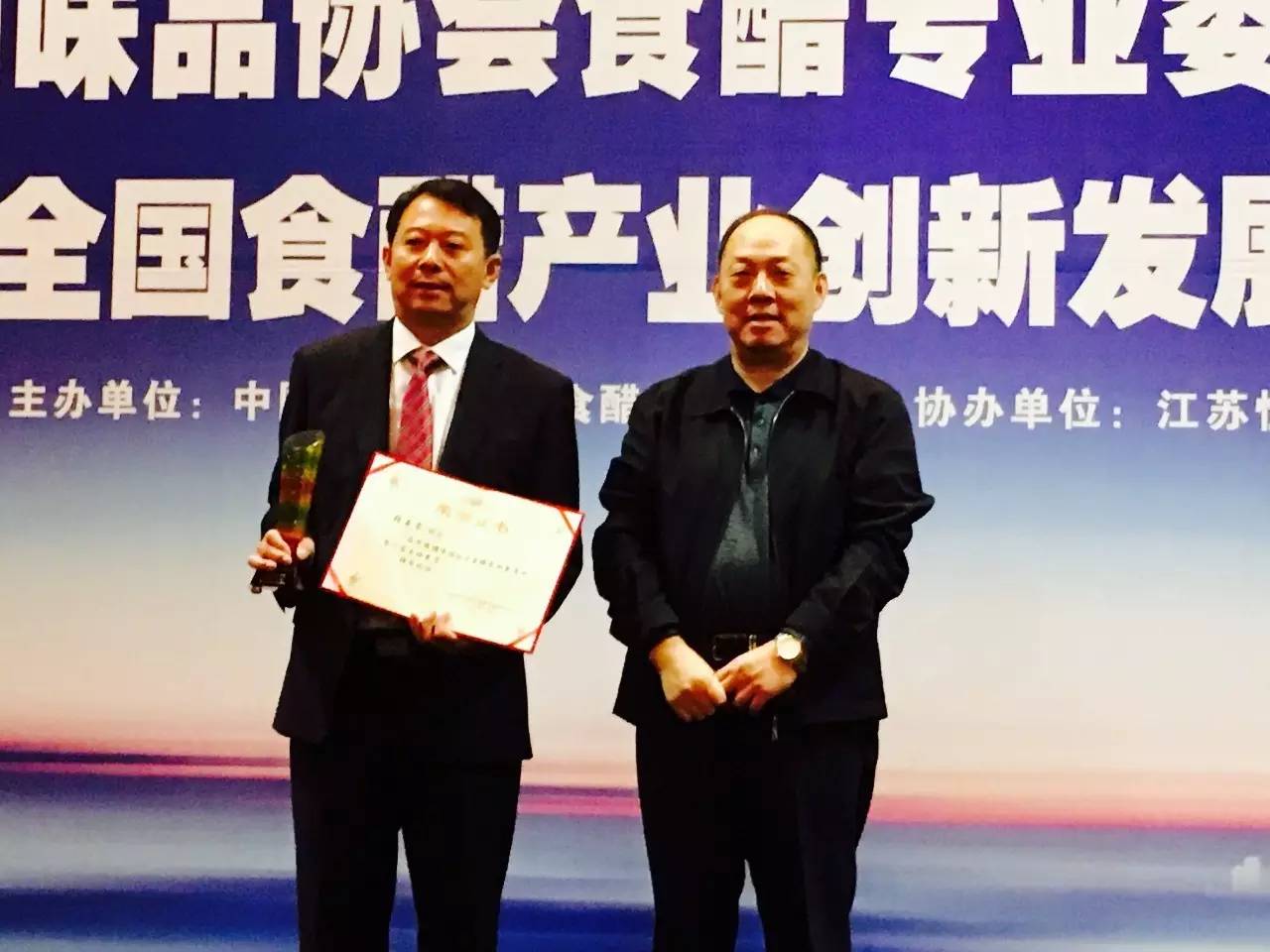 320868347205448600.jpg 糖心视频