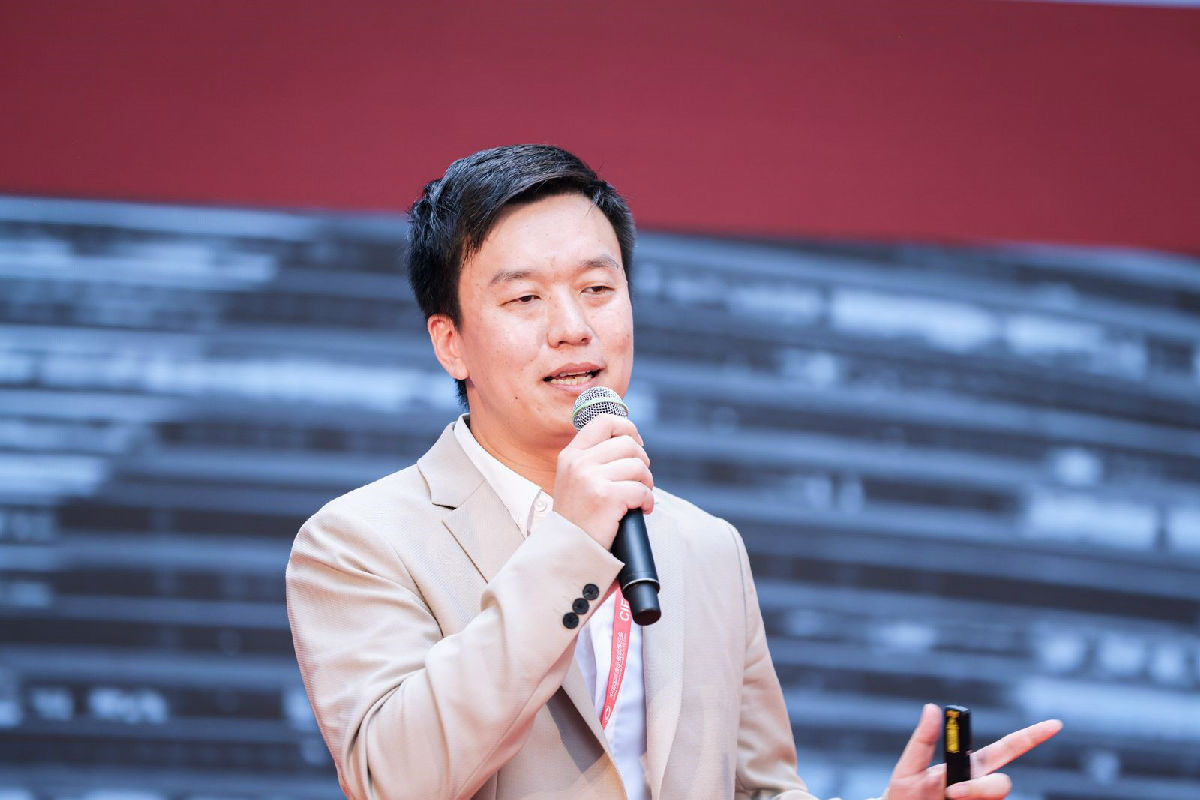 鲁佳.jpg 糖心视频